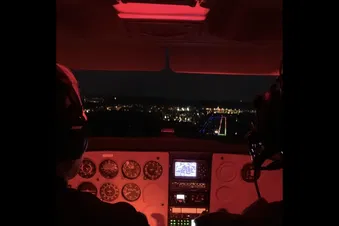 Anflug bei Nacht Frankfurt-Egelsbach