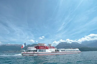 Vol d'excursion : une croisière sur le lac d'Annecy !