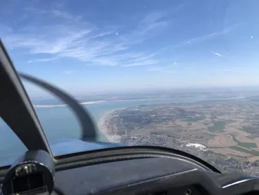 Escapade aérienne au Touquet – Une journée entre ciel et mer