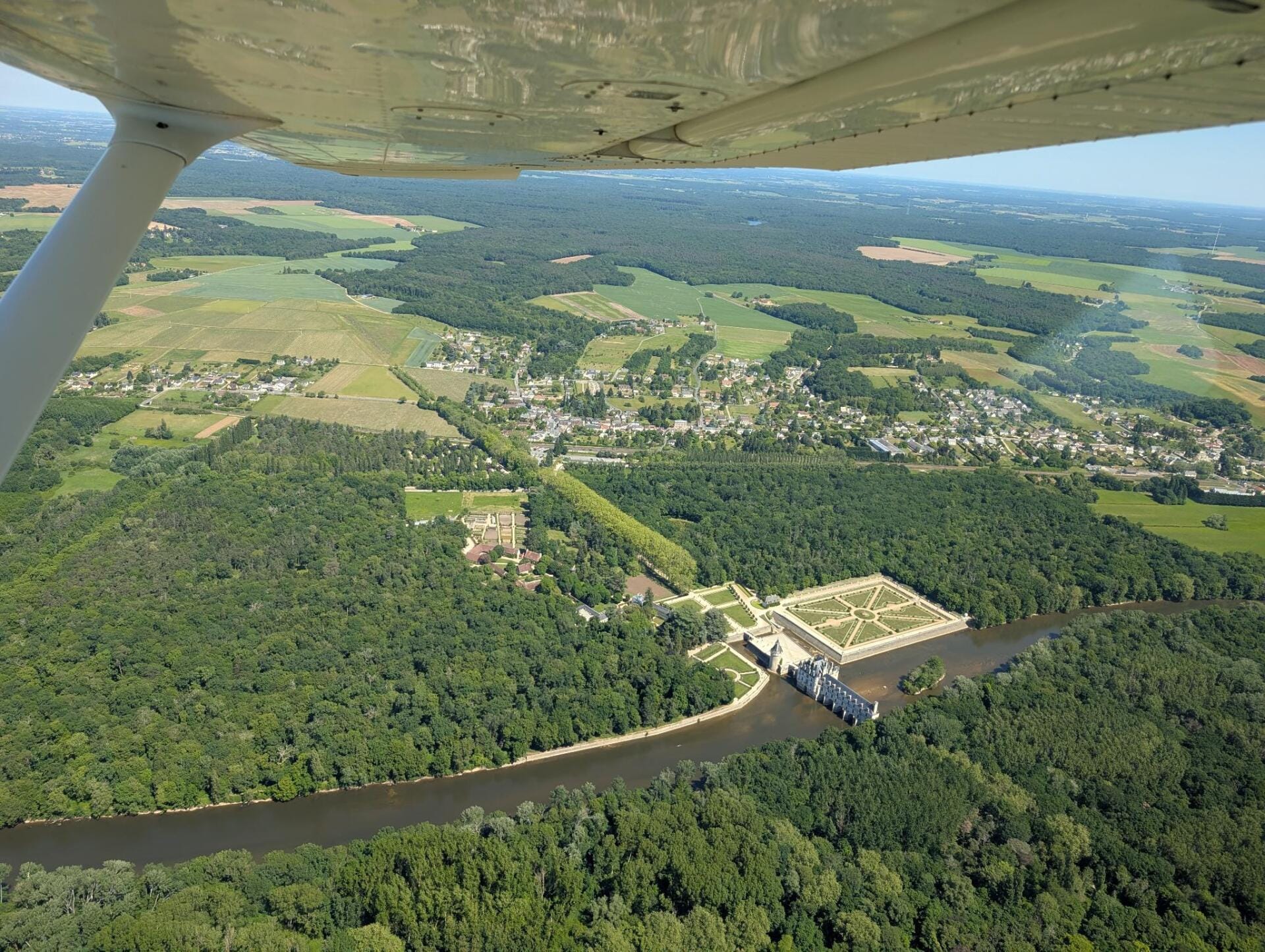 Les châteaux de la loire depuis Paris, déjeuner à Amboise