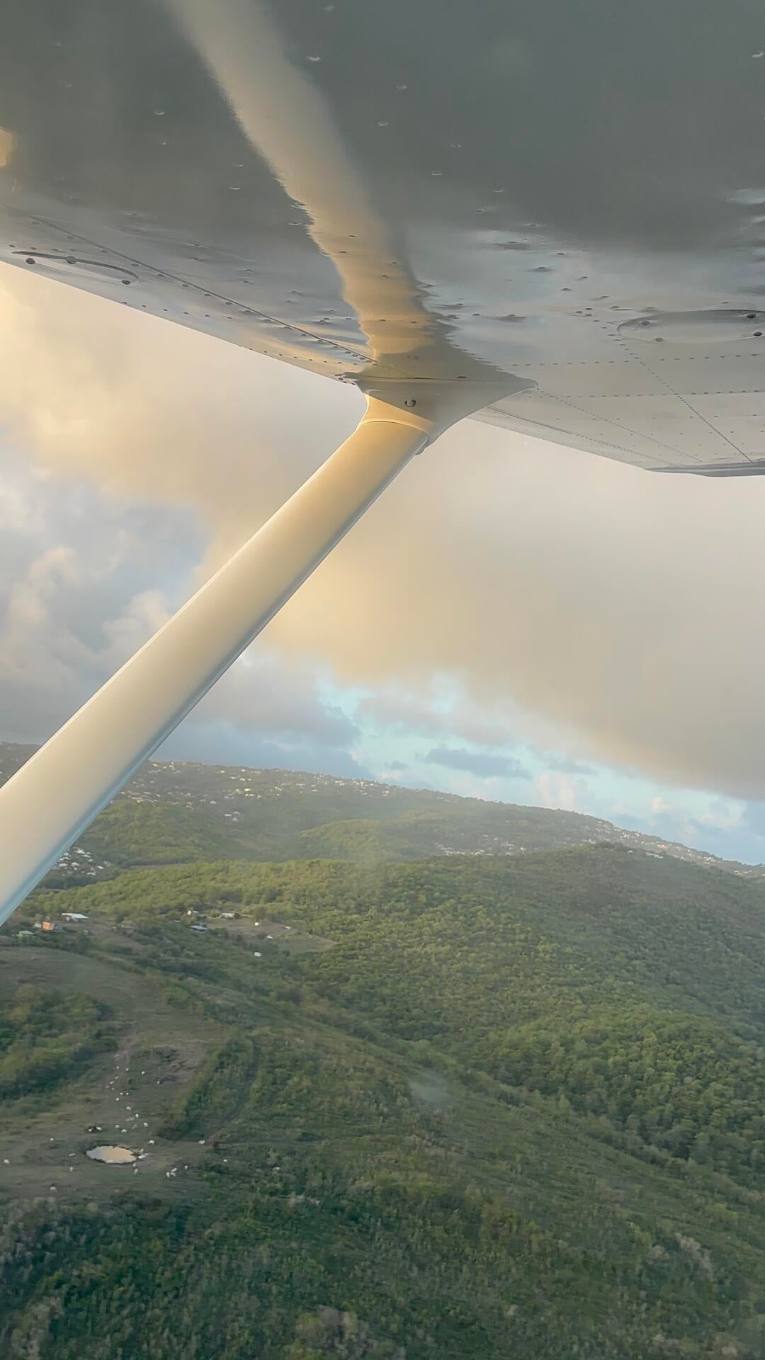 Vol local autour du sud de La Martinique