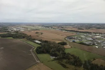 Tour de Pau par le Sud en avion