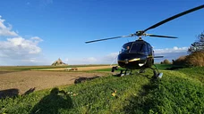 Cap la Merveille - Abords du Mont St Michel en hélicoptère