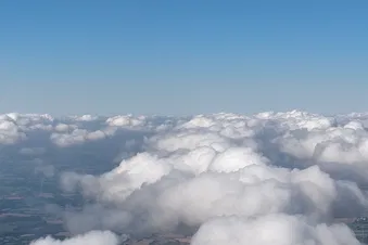 Survol de la baie de St Brieuc et du Cap Fréhel