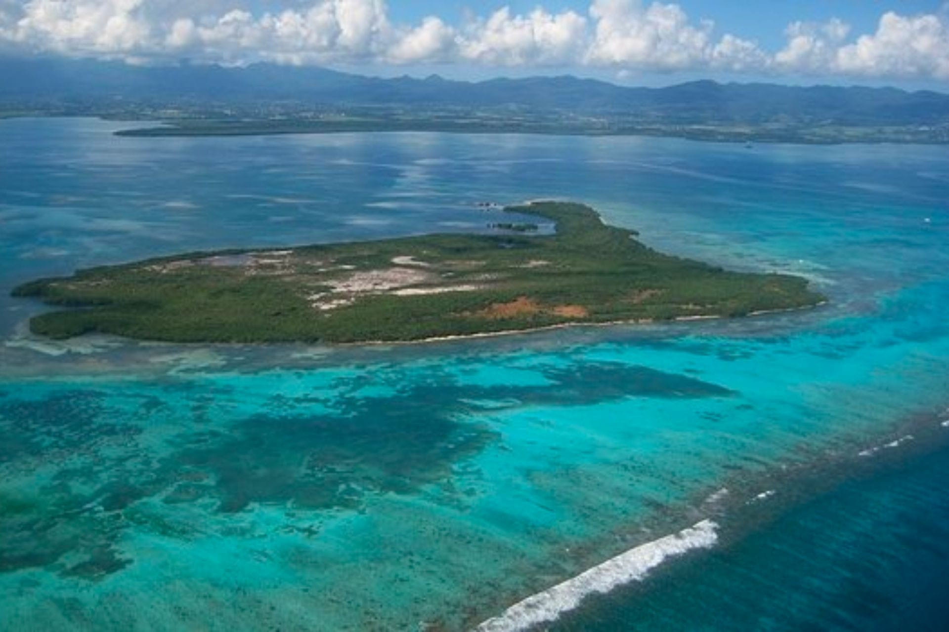 Sud Grande-Terre et Ilet Fajou - Survol de la Guadeloupe