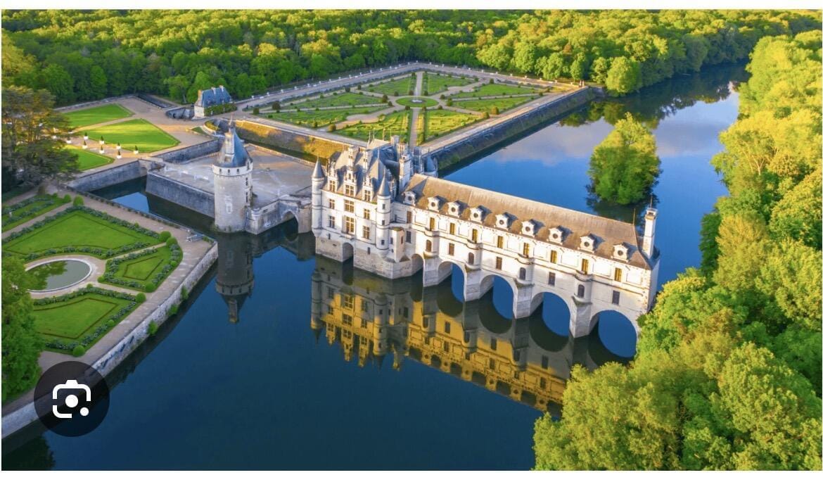 Découverte aérienne de joyaux du patrimoine