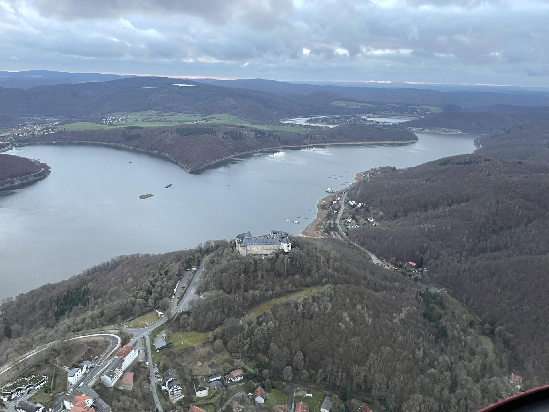 Edersee - Herkules: Naturwunder Hessens von oben(45 min.)