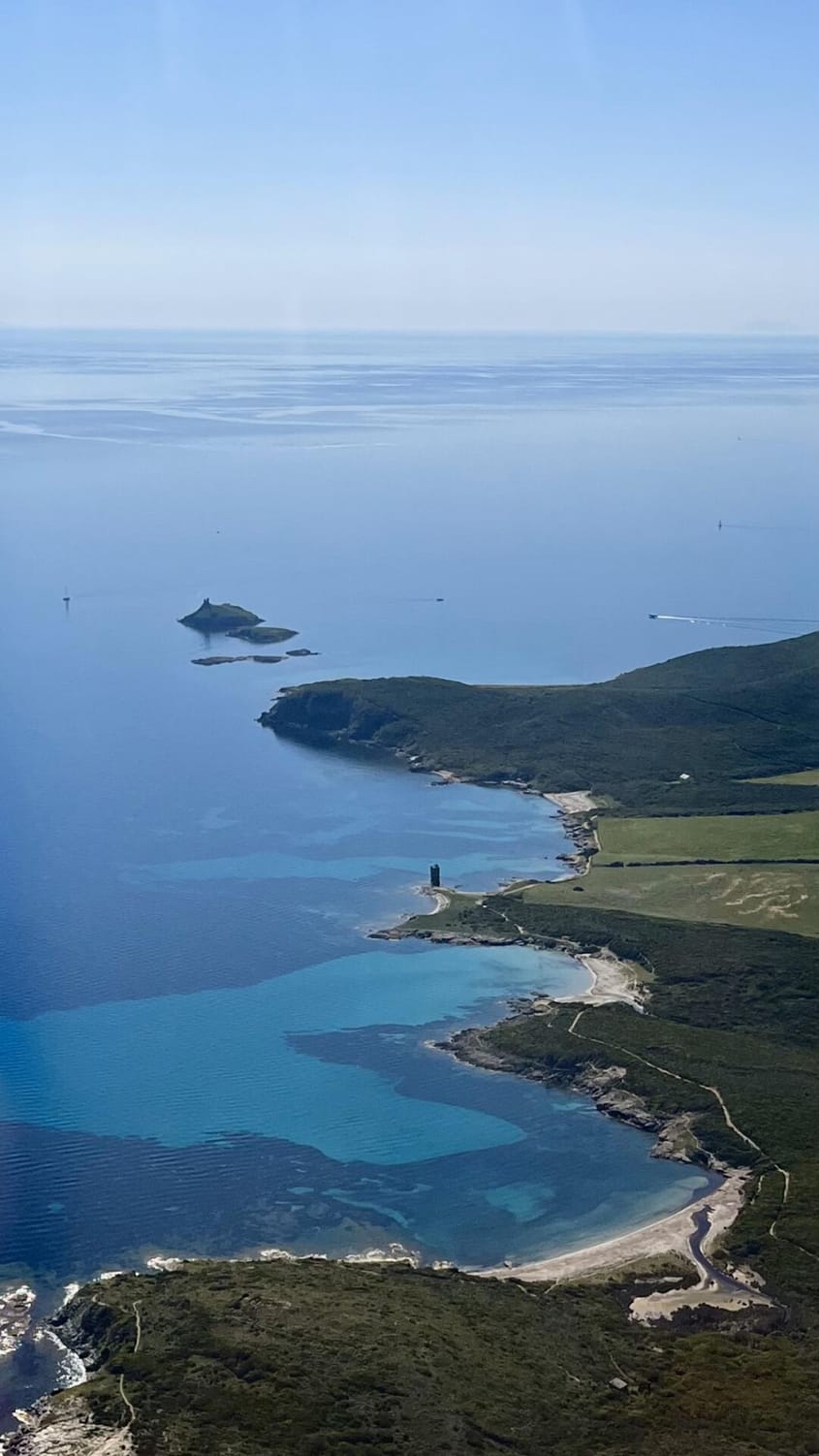 Balade aérienne à la decouverte du Cap corse