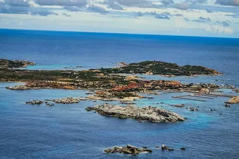 Survol de la Provence et sa côte méditerranéenne en hélico !