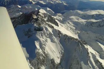 Climbing to Aneto peak