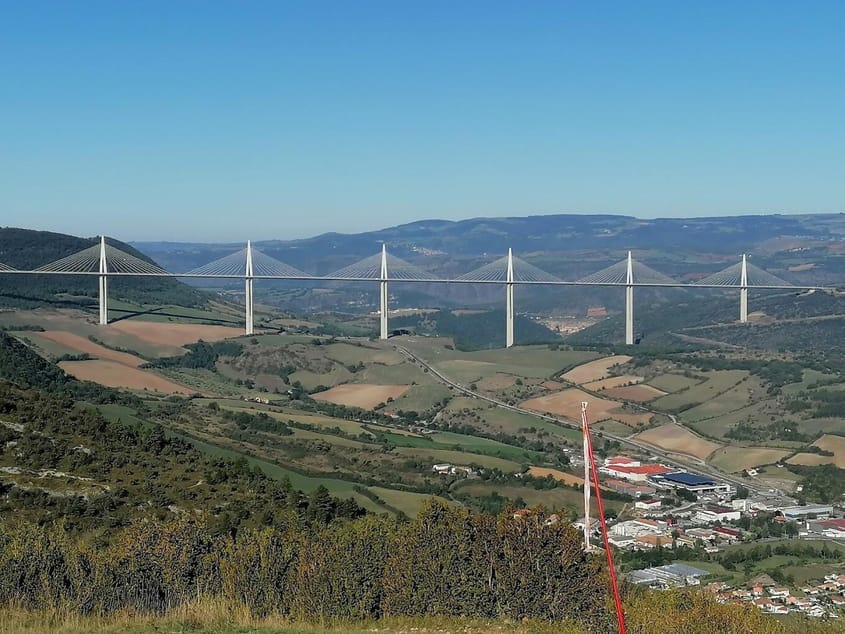 Les Causses, le viaduc de Millau, la vallée de l'Orb