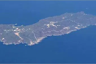 Saint Tropez , les iles d'Or, la rade de Toulon, Le Castelet