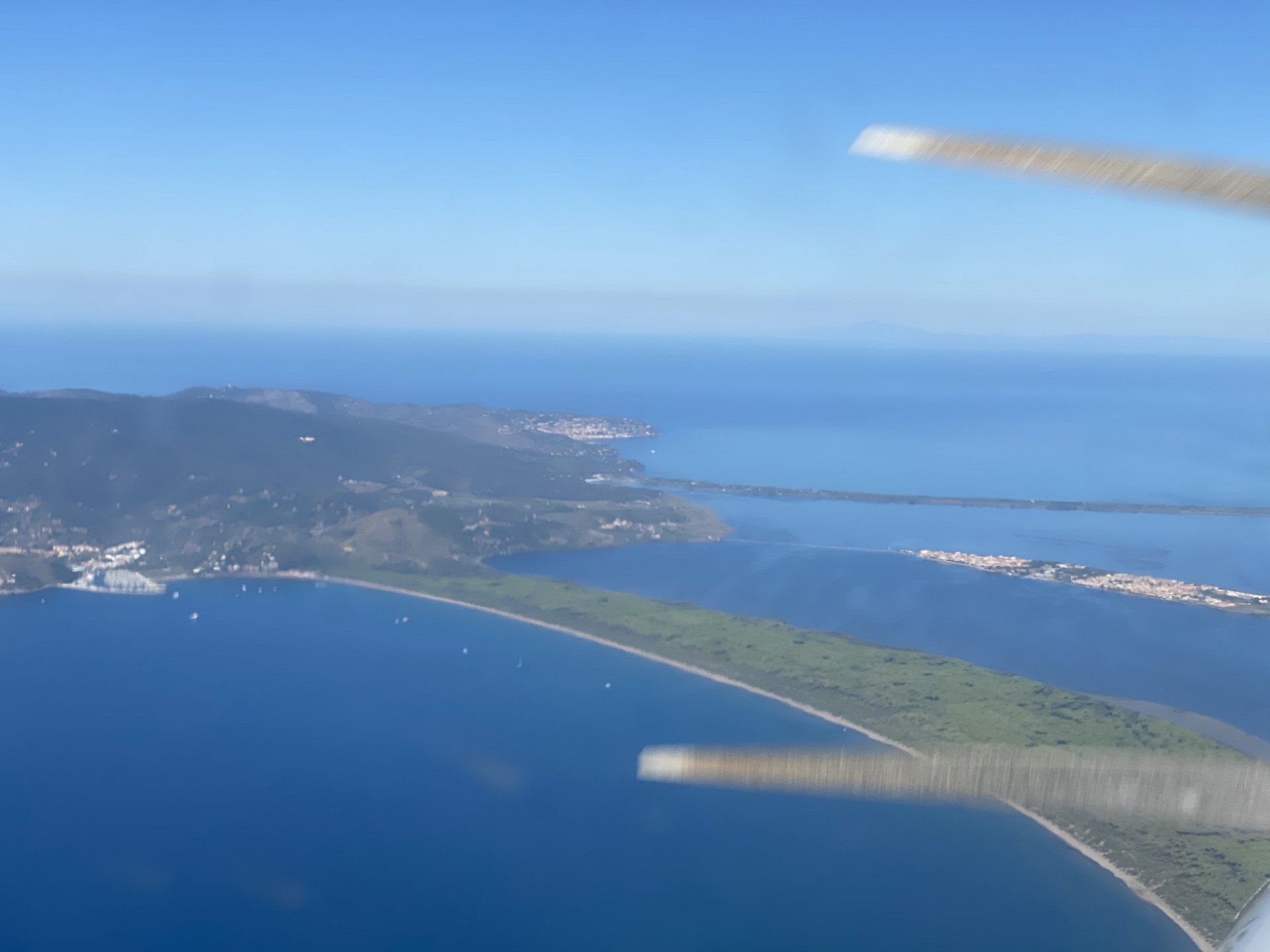 Rome to Elba Island and back Day Trip on Piper Arrow Turbo