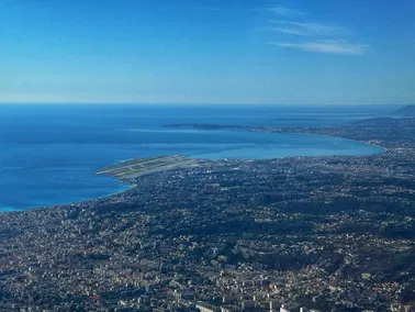 De Cannes à Menton par l’arrière-pays et retour par la mer
