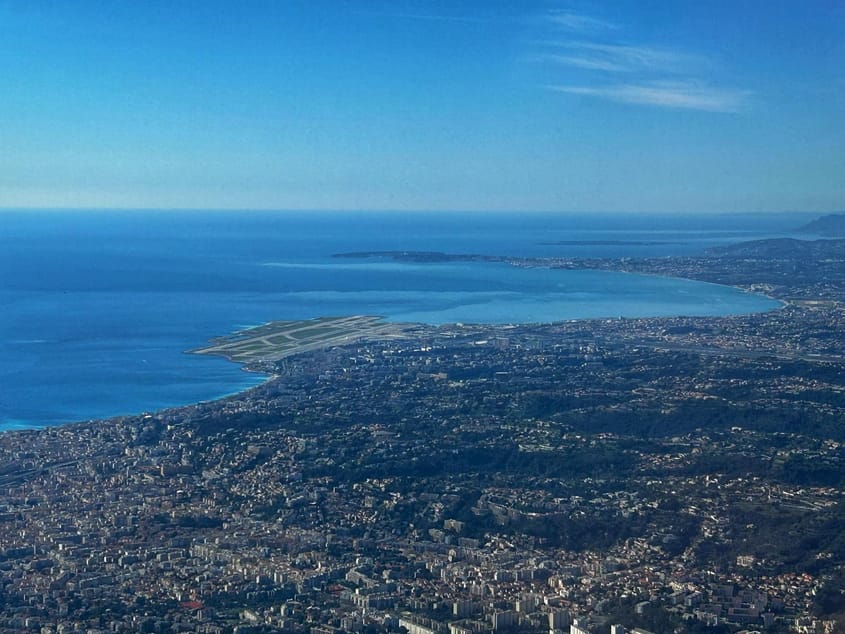 De Cannes à Menton par l’arrière-pays et retour par la mer