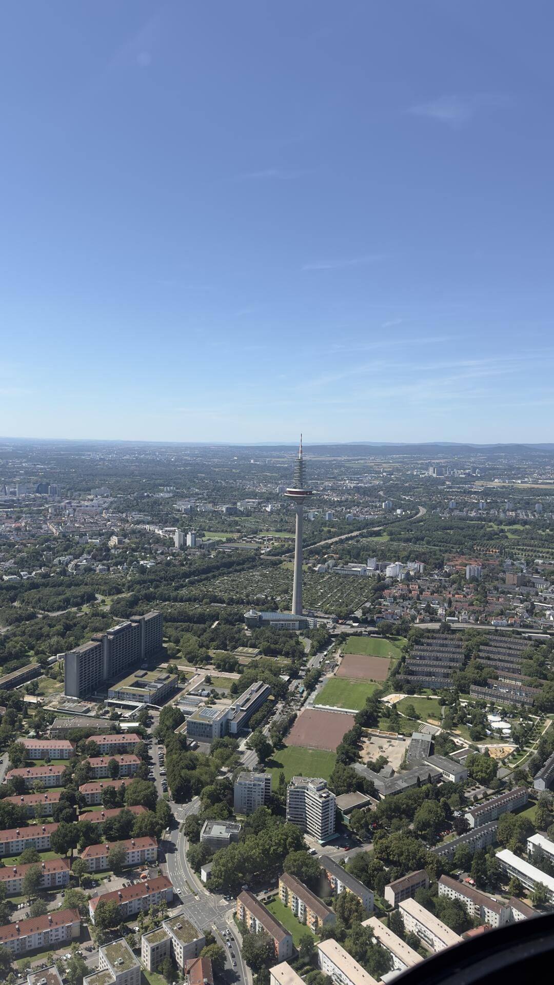 Der Europaturm oder auch "Ginnheimer Spargel"