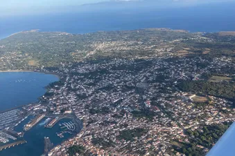 Golfe du Morbihan - joyau de la bretagne vu du ciel