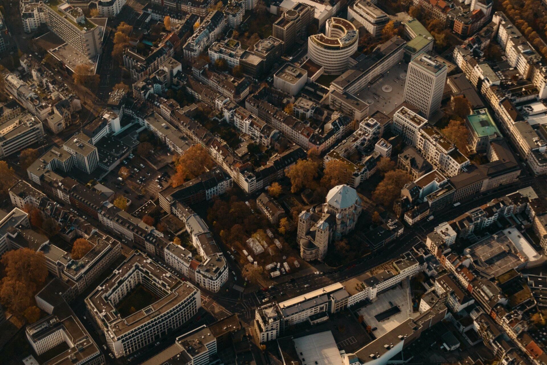 Köln: Kölner Dom und Innenstadt von oben sehen