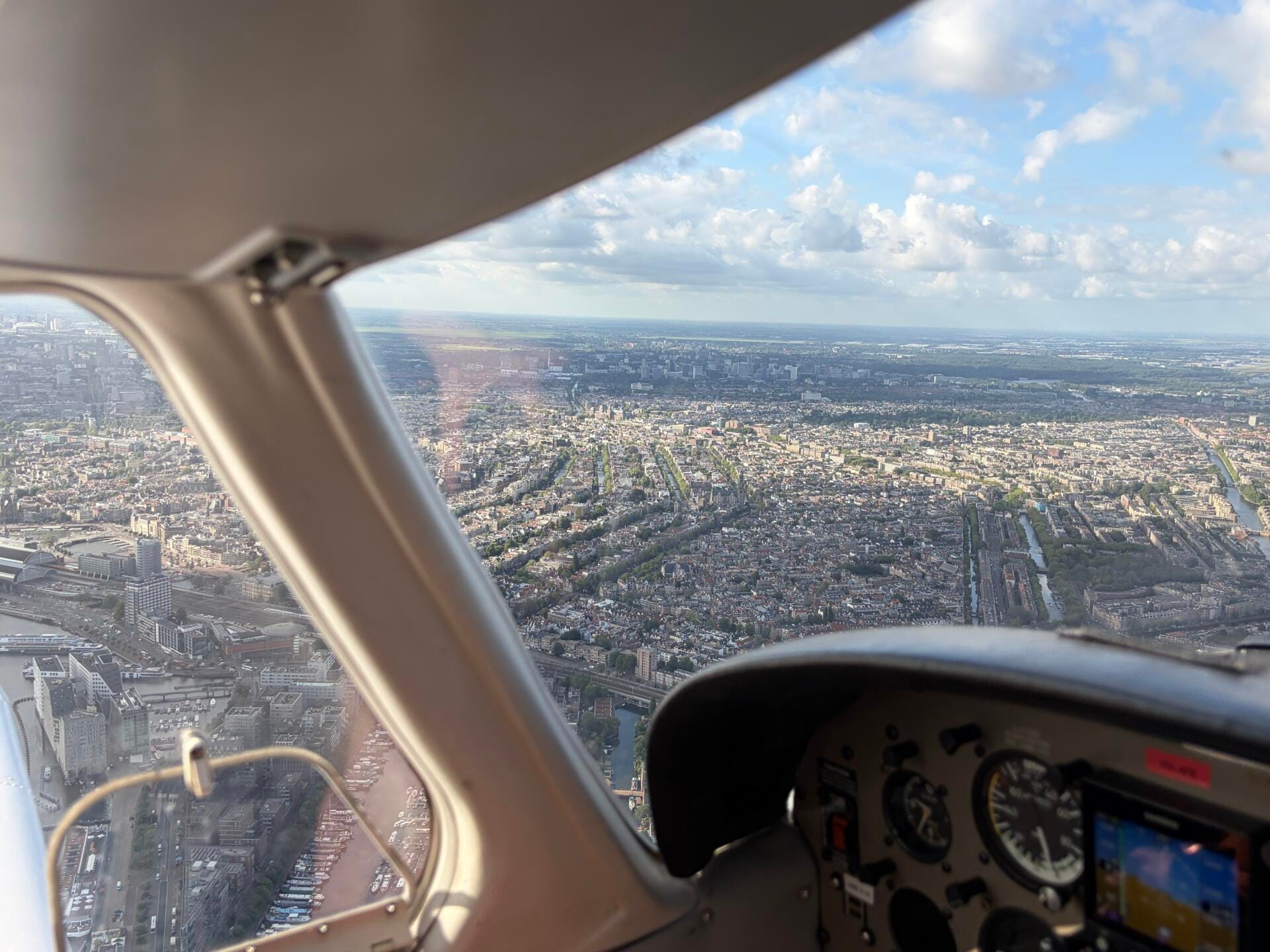 Rondvlucht Amsterdam & Omgeving