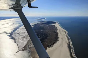 Rundflug über die ostfriesischen Inseln