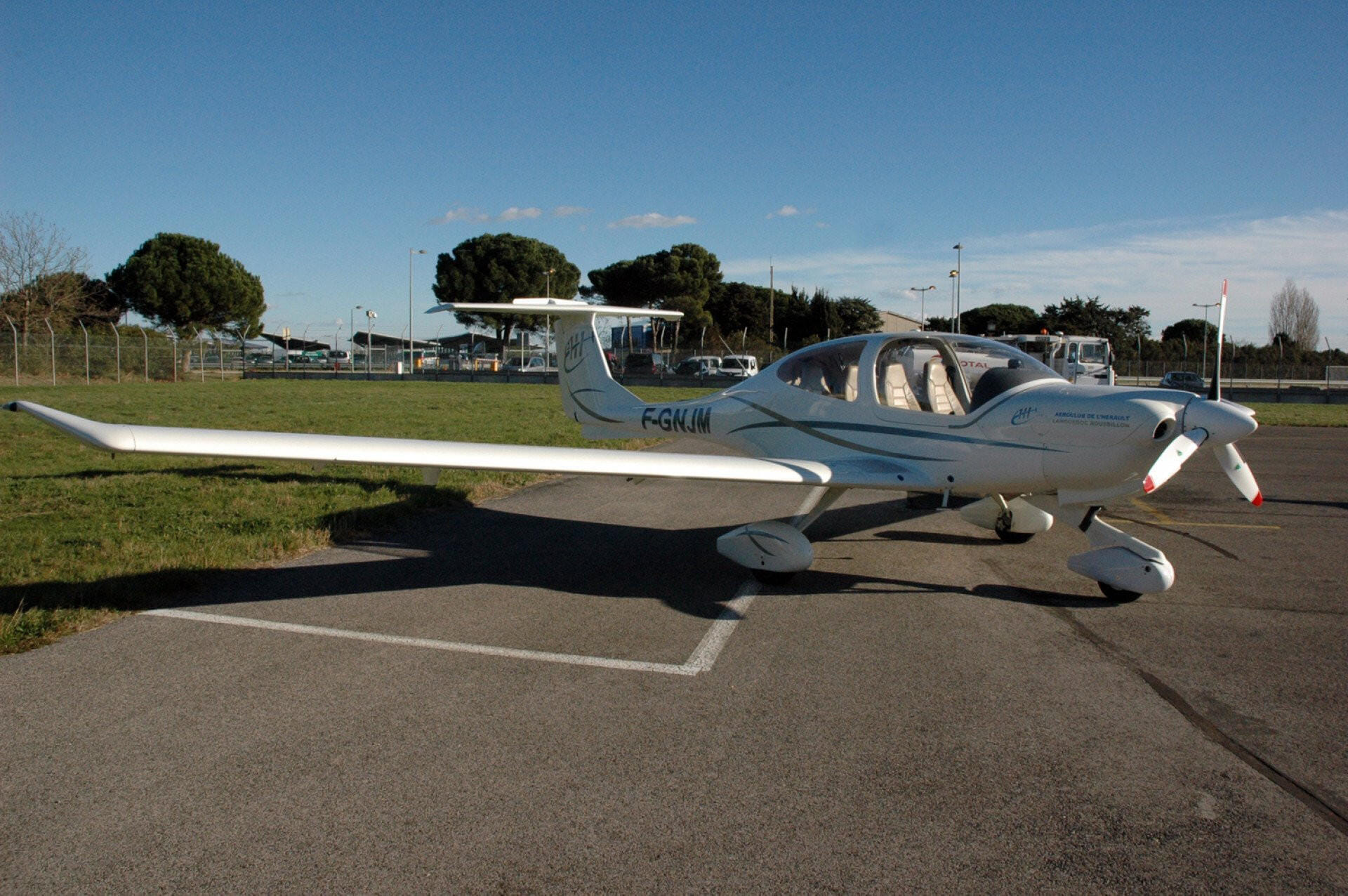 Diamond Aircraft DA-40