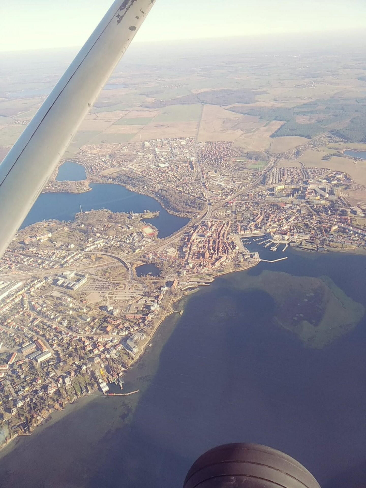 Flug über das Land der 1000 Seen (mind. 2 PAX max. 180kg.)