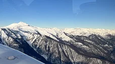 Montagnes enneigées des Alpes du Sud