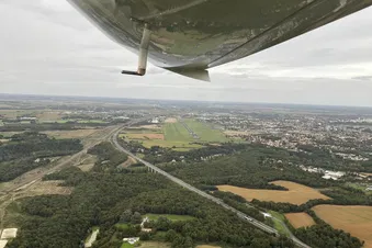 Promenade en avion 100 % électrique autour de Poitiers