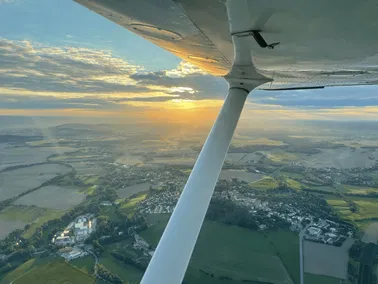 Flug über dem Nationalpark (Sächsische Schweiz) + Dresden