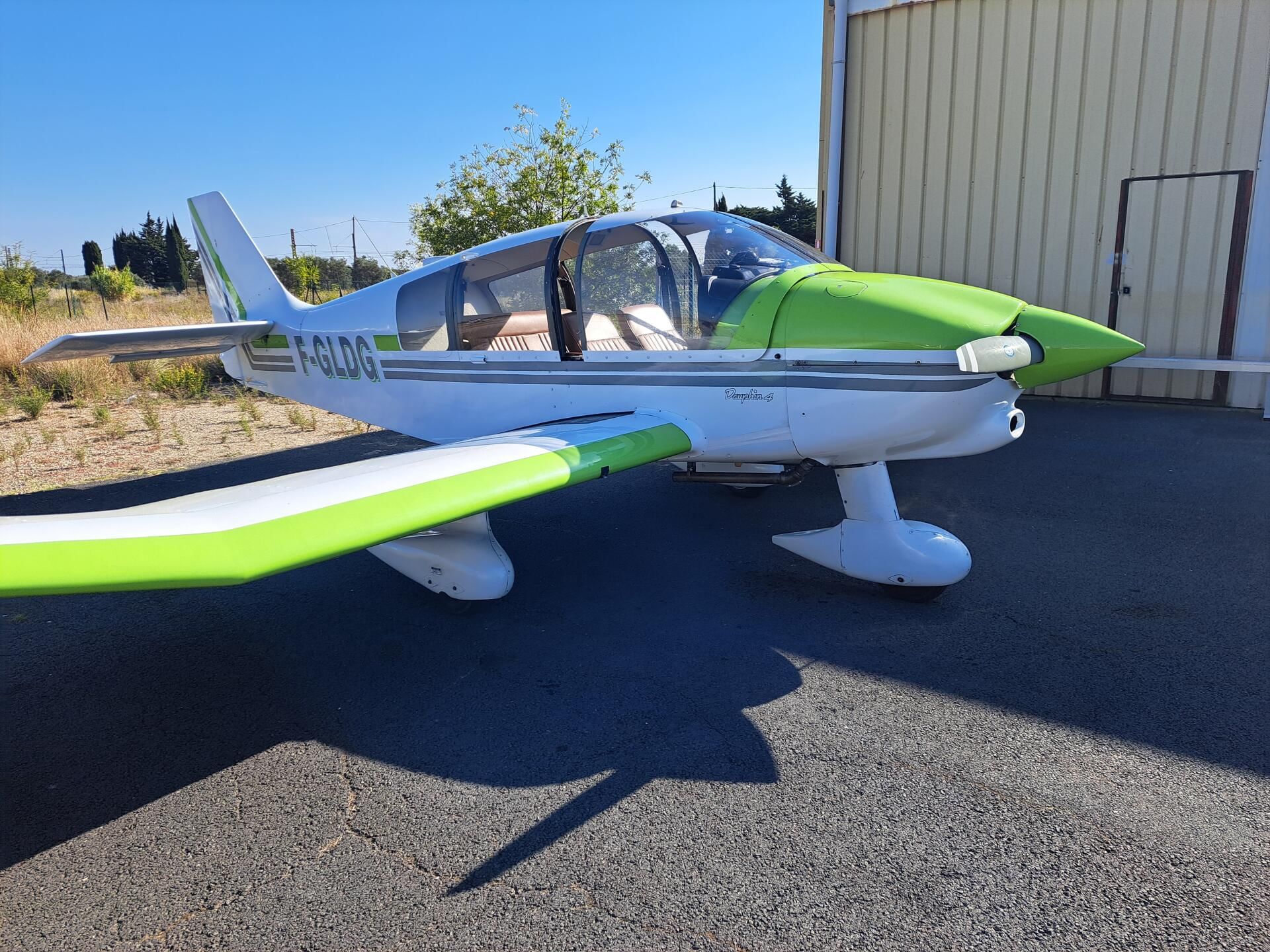 DR-400 160cv  vue droite