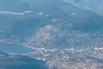 Gotik und Genuss: Tagesflug nach Bourges