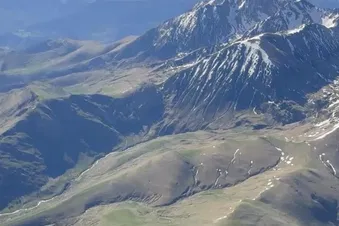 Survol du Pic du Midi de Bigorre , vue imprenable