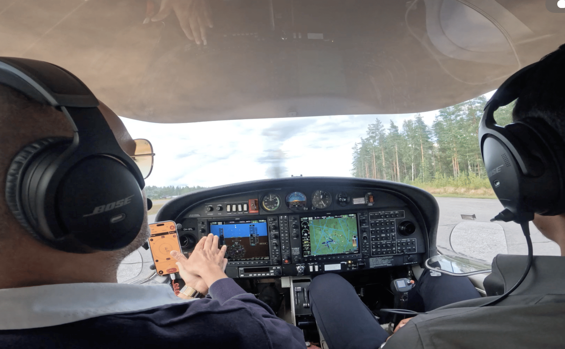 A flying sightseeing experience of Southern Finland (Hanko)