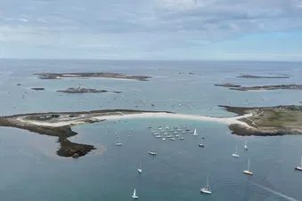 LES GLENANS / GROIX / LA RIA d'ETEL. FINISTERE et MORBIHAN