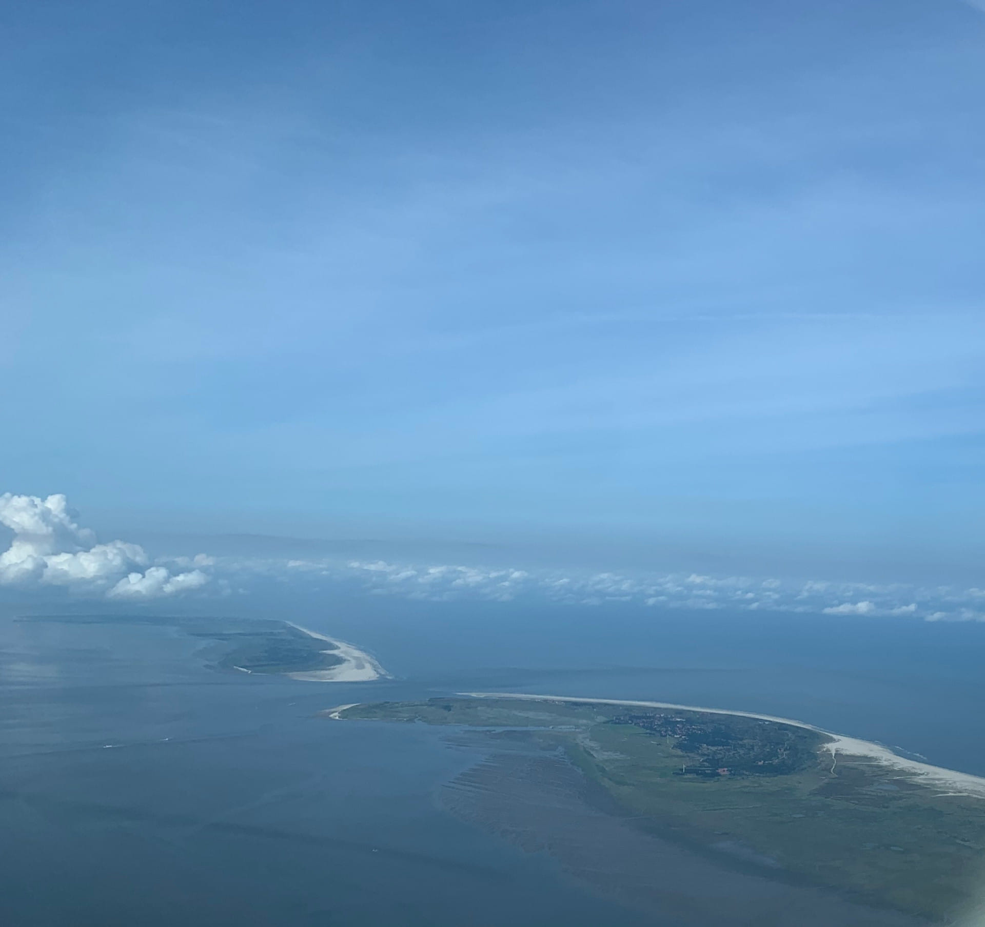 Rundflug entlang aller ostfries. Inseln ab Ney, Juist, Lang.