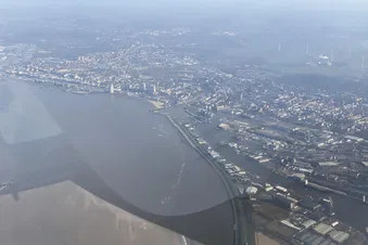 Küstenzauber: Eine Stunde über Bremerhaven und Cuxhaven