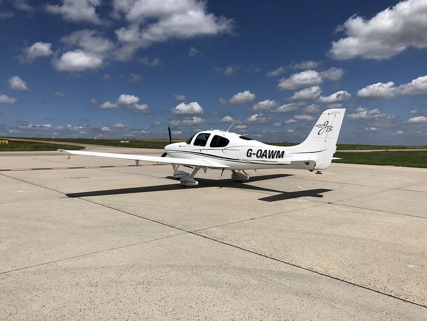 Anywhere you like for an hour - in a Cirrus