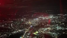 Rundflug über das Ruhrgebiet bei Nacht