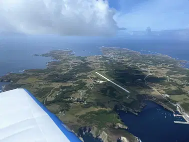 Survol du Finistère à la découverte des phares
