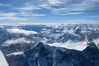 Grandiose Sicht über die Alpen