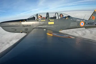 Baptême en Avion Militaire près de Paris