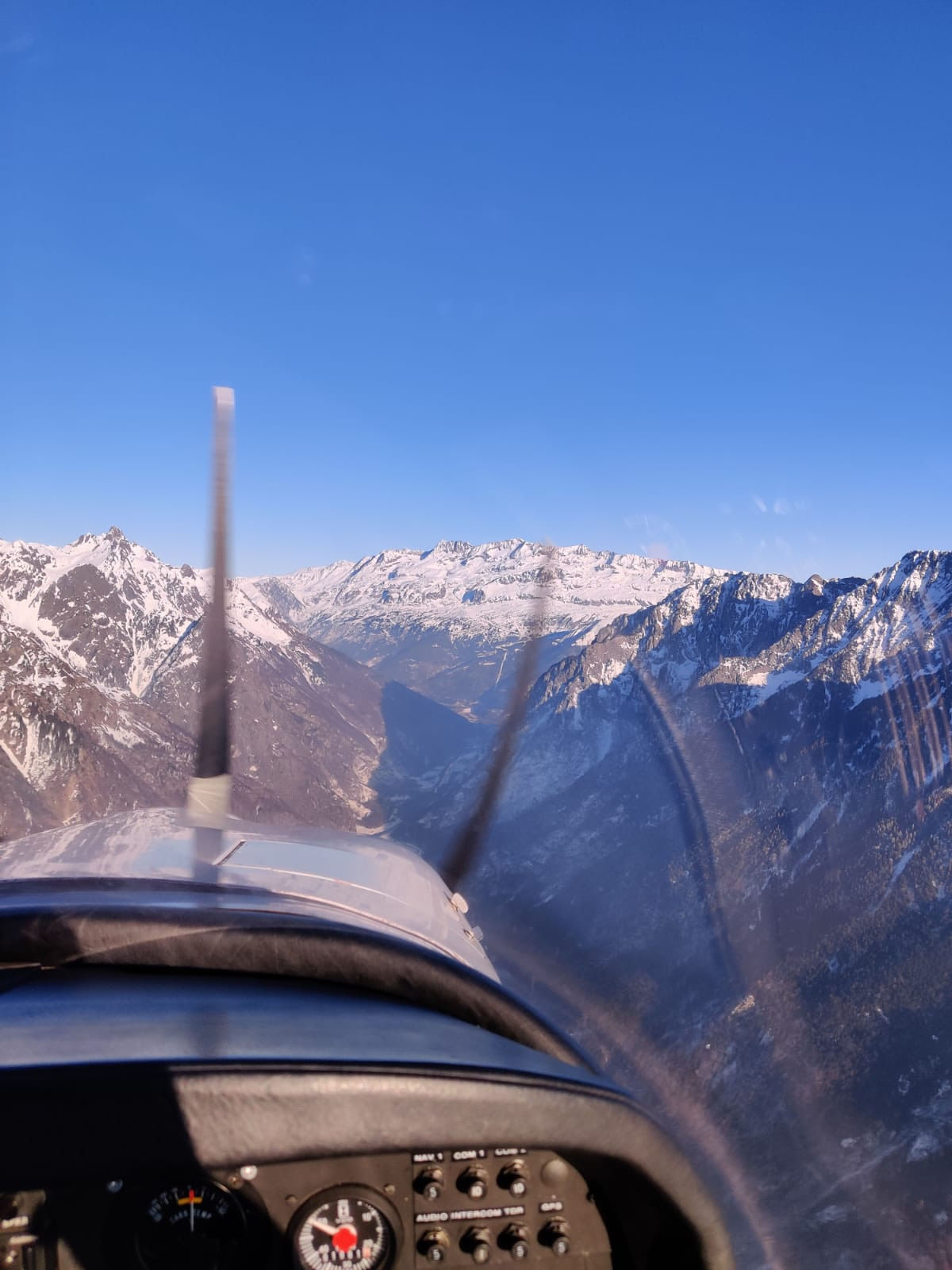 Un lac, Chartreuse, Belledonne et Vercors