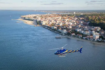 Découvrir Arcachon en Hélicoptère - « Cap Bassin d'Arcachon»