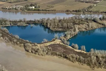 Découverte des châteaux du Medoc en hélicoptère 🍷
