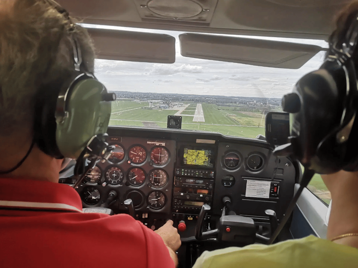 Von Augsburg über Niederbayern nach München (C177 R Cardinal)