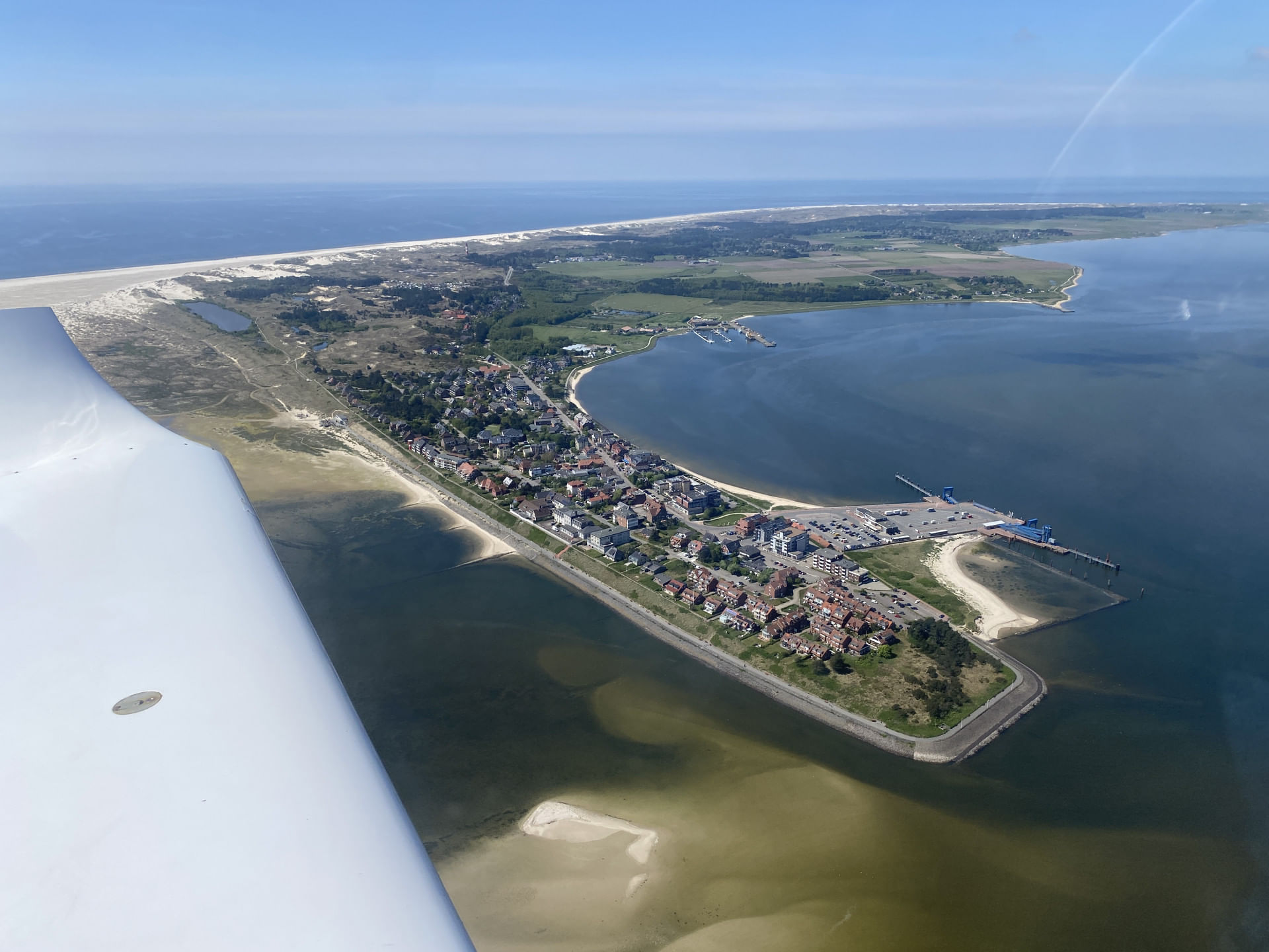 Frankfurt Texel direkt und abends zurück oder bleiben