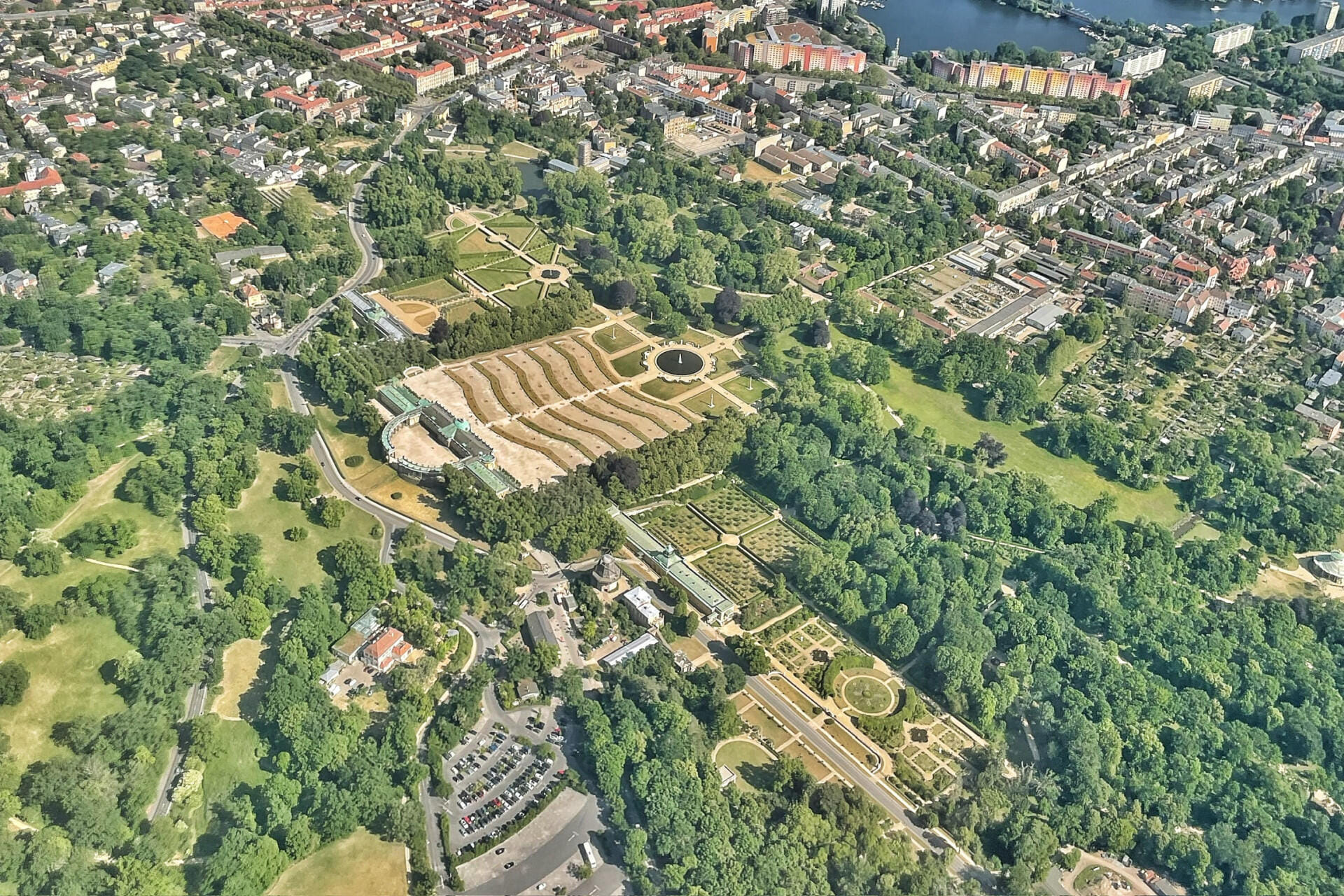 2-stündiger Rundflug über Brandenburg nach Wunsch (A210)