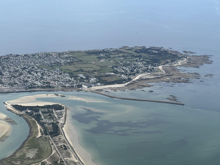 Côte sud-est de la Bretagne (balade aérienne)