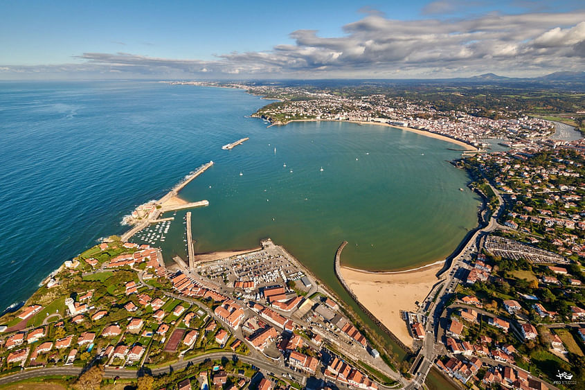 Circuit Prestige  - Découvrir le Pays Basque en Hélicoptère