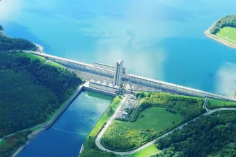 Explorez les trésors de la Wallonie depuis les airs ! 🛩️